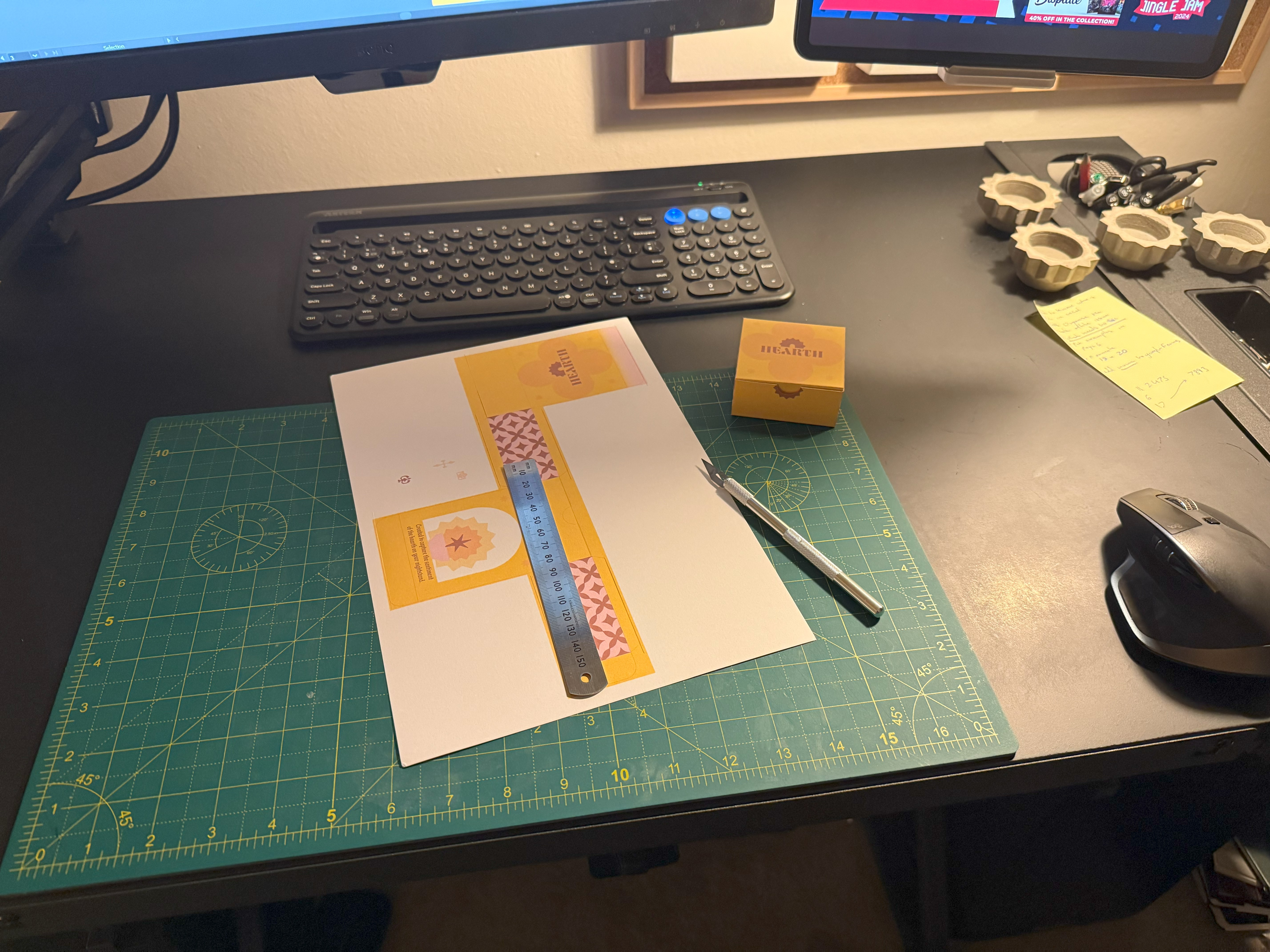 Device worn on wrist